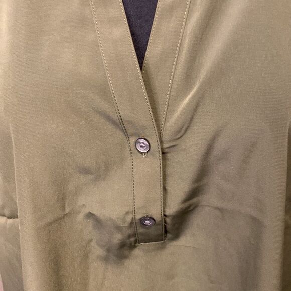 NWT J Crew Forest Green Extra Large Popover Tank Button Up V Neck Round Hem - Picture 3 of 9